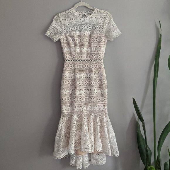 LOVE HONOR-AUS Designer Ivory Lace Dress S:6AUS S:2USA - Picture 1 of 7